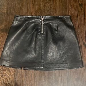 BlankNYC girls vegan leather skirt size 10